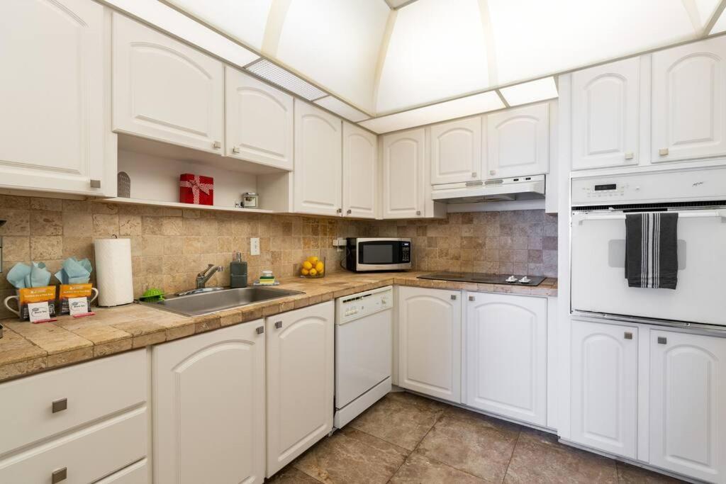 Luxury Stylish Oceanfront 2 Bedroom 2 Bathroom In Hollywood Fl 外观 照片